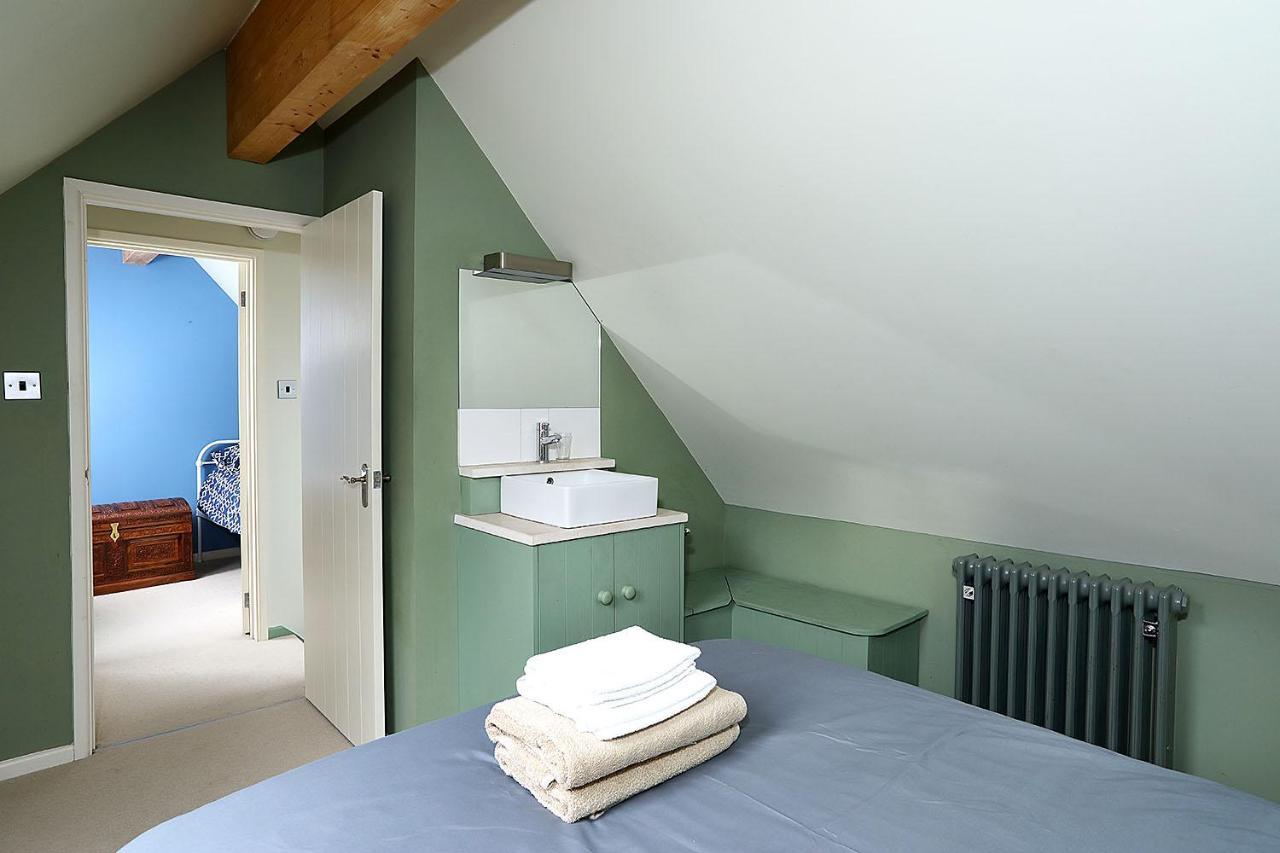 Snobs And Rebels Apartments Shaftesbury Exteriér fotografie