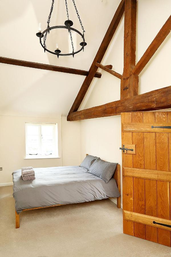 Snobs And Rebels Apartments Shaftesbury Exteriér fotografie